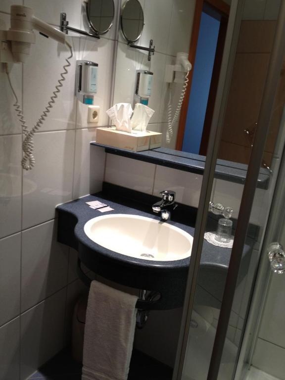 Privat Hotel Riegele Augsburg Zimmer foto